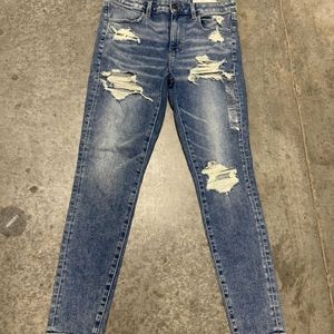 BNWT America Eagle Distressed Jeans